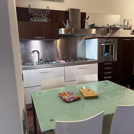 C E Posto Per Te Petfriendly カッラーラ